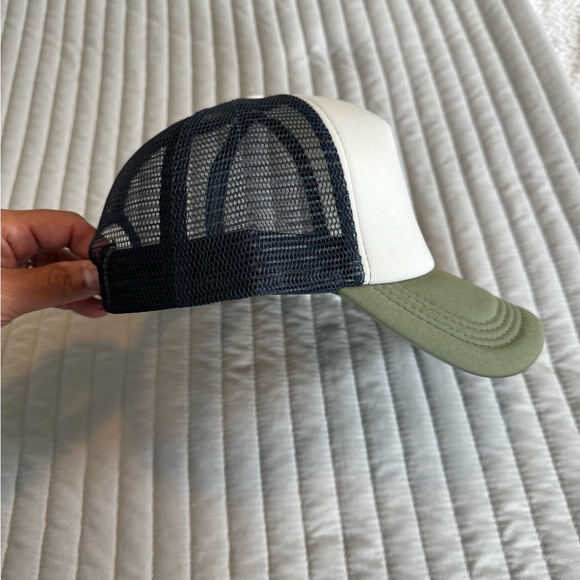 Hat - Picture 3 of 3